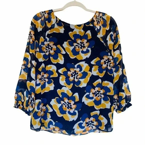 CAbi Lydia Small Floral Blouse - Picture 9 of 12